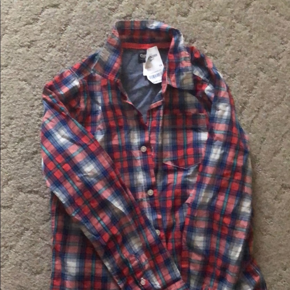 Youth boys button up shirt with tags on